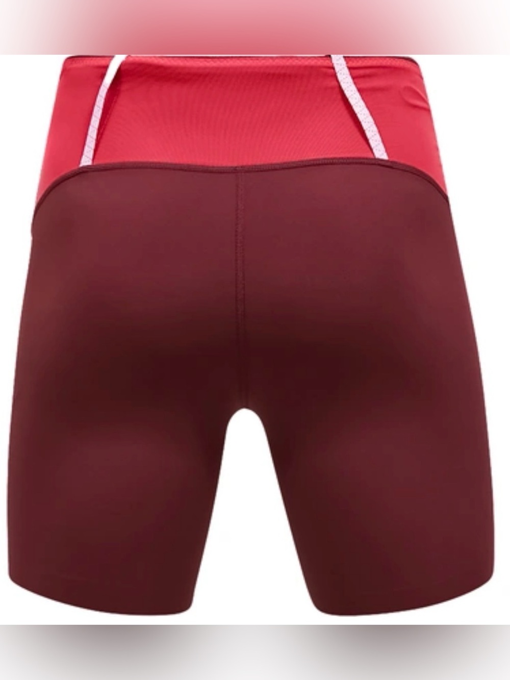 NWT - Peak Performance Light Short Tights in Obscure - Picture 3 of 15
